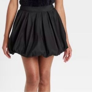 Elegant Black Bubble Skirt